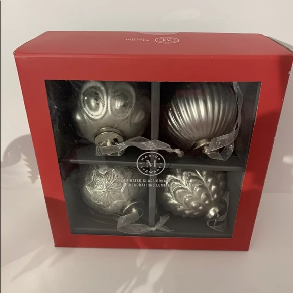 Martha Stewart Christmas Ornaments Illuminated Set 4 Bedford Collection Silver - Picture 1 of 9